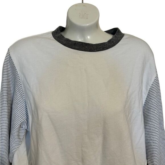 Monrow Striped Sleeve Sweatshirt - Picture 5 of 9